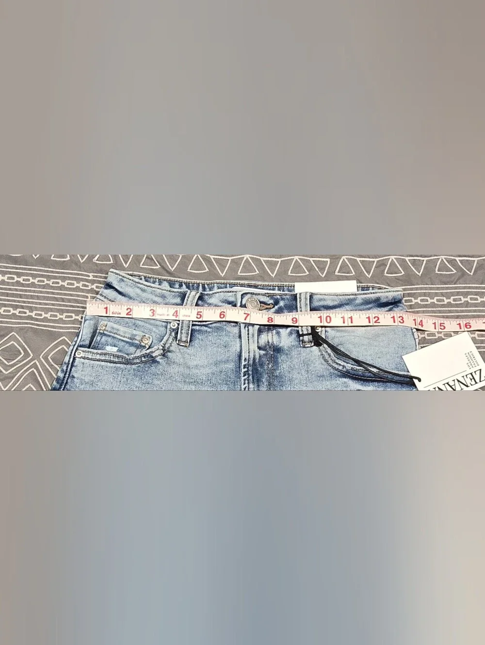 Zenana High Waisted Wide Leg Denim Shorts Size Small